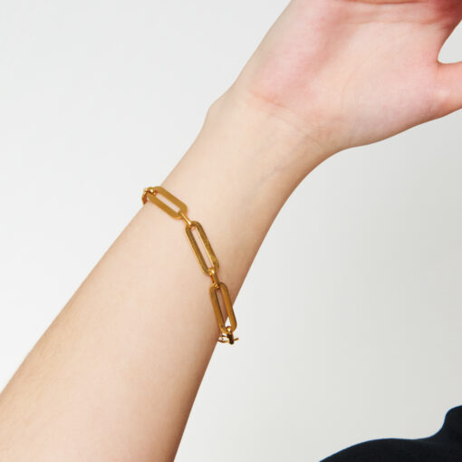 Minimalist Rectangular Chain Bracelet (18K Gold Plated, Tarnish-Free)