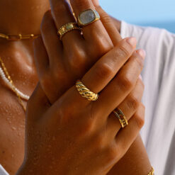 Twist Ring Twist Ring