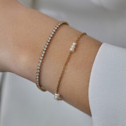 Small Pearl Chain Bracelet
