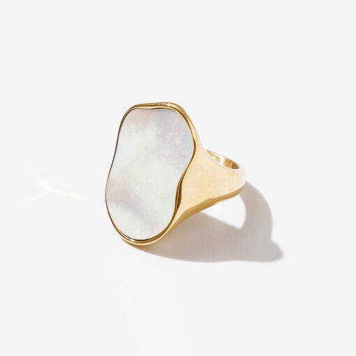 Large Mother of Pearl Ring